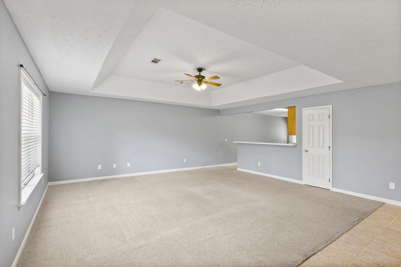 721 Ethan Ln - Photo 6 of 22
