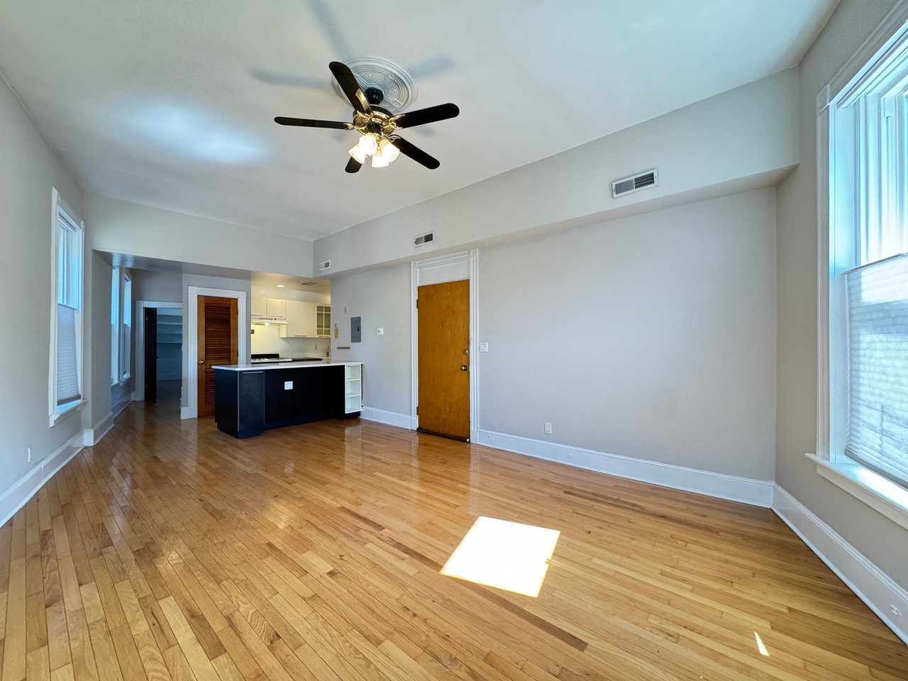 10 Mechanic Street - Photo 2 of 5