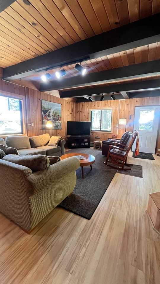 13441 Olympic Dr - Photo 2 of 17