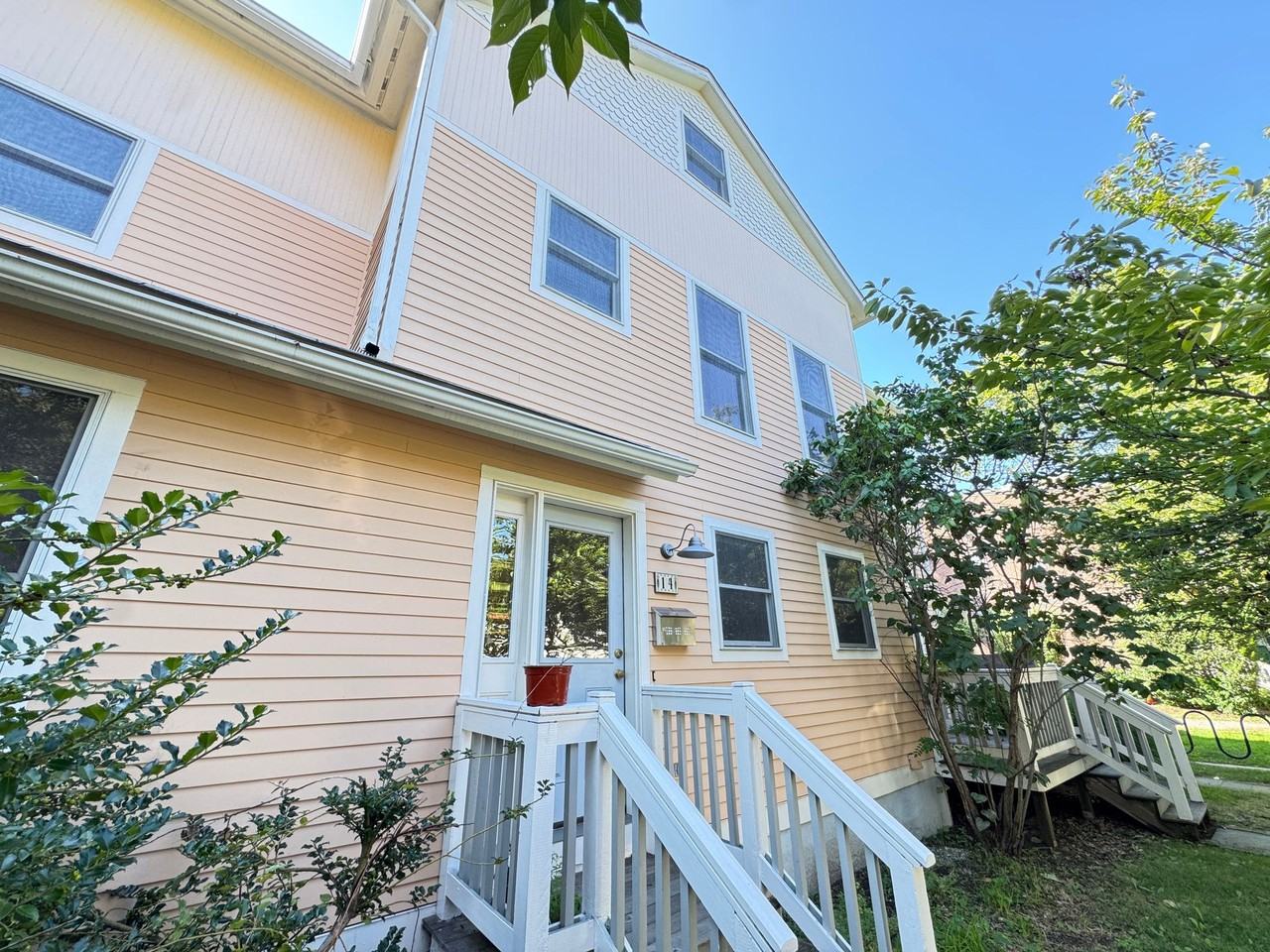 23 Edwards St - Photo 7 of 31
