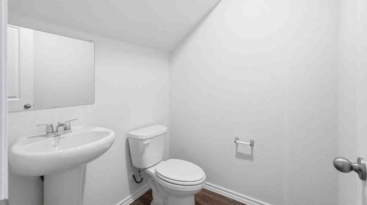 7005 Cottonseed Dr - Photo 5 of 15
