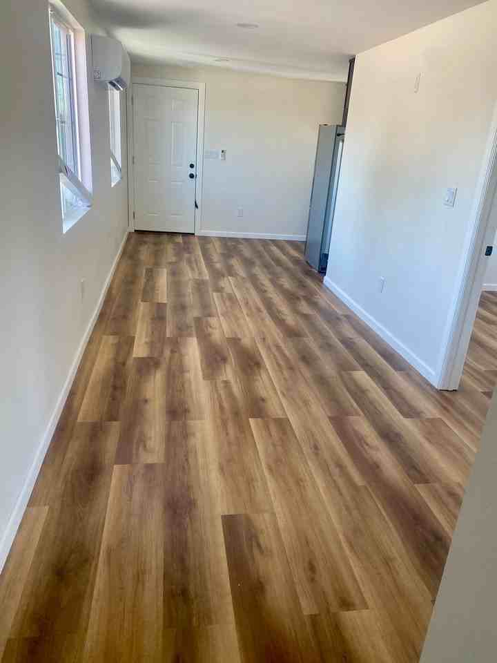 8006 Towne Ave #1 - Photo 3 of 7