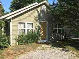 258 S Hill Ave - Photo 1 of 1