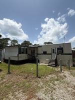 featured image of 4115 Aurora Rd #18