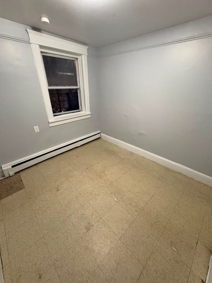 99 Ash St #1