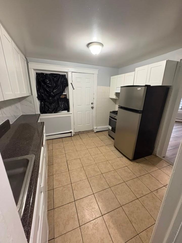 99 Ash St #1 - Photo 6 of 7