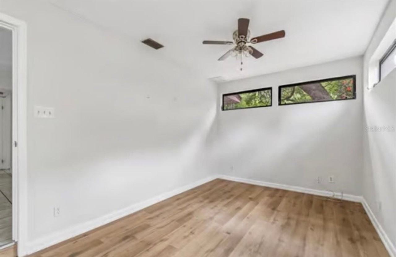 930 Montrose Blvd N - Photo 5 of 14