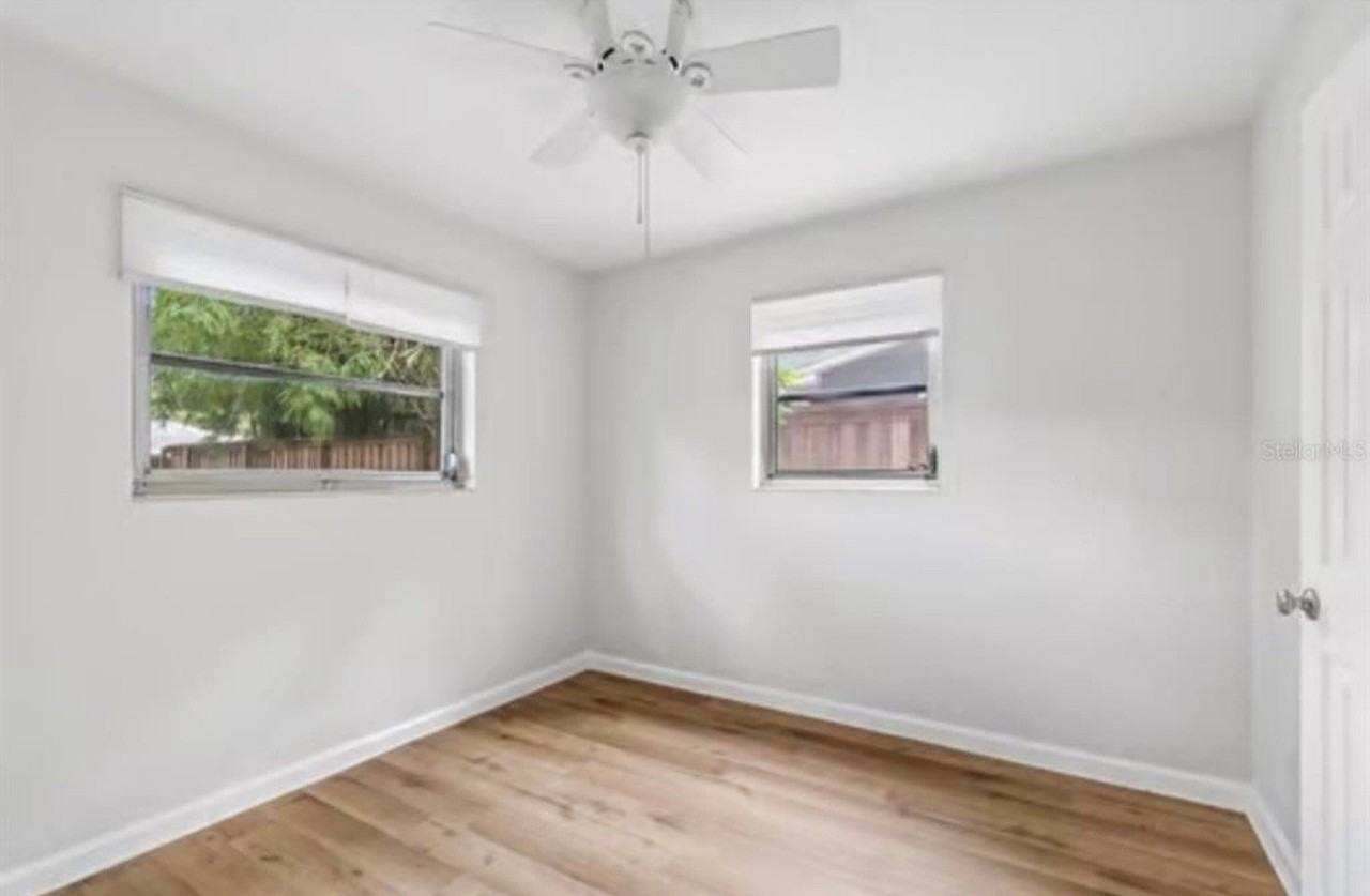 930 Montrose Blvd N - Photo 7 of 14