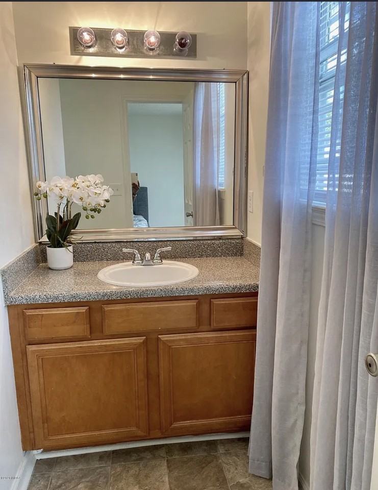 1453 Riverrock Ct #1 - Photo 3 of 6