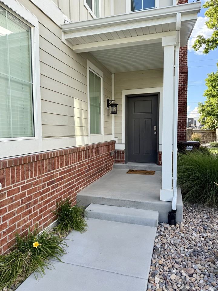 603 Mill Farm Ct - Photo 3 of 18