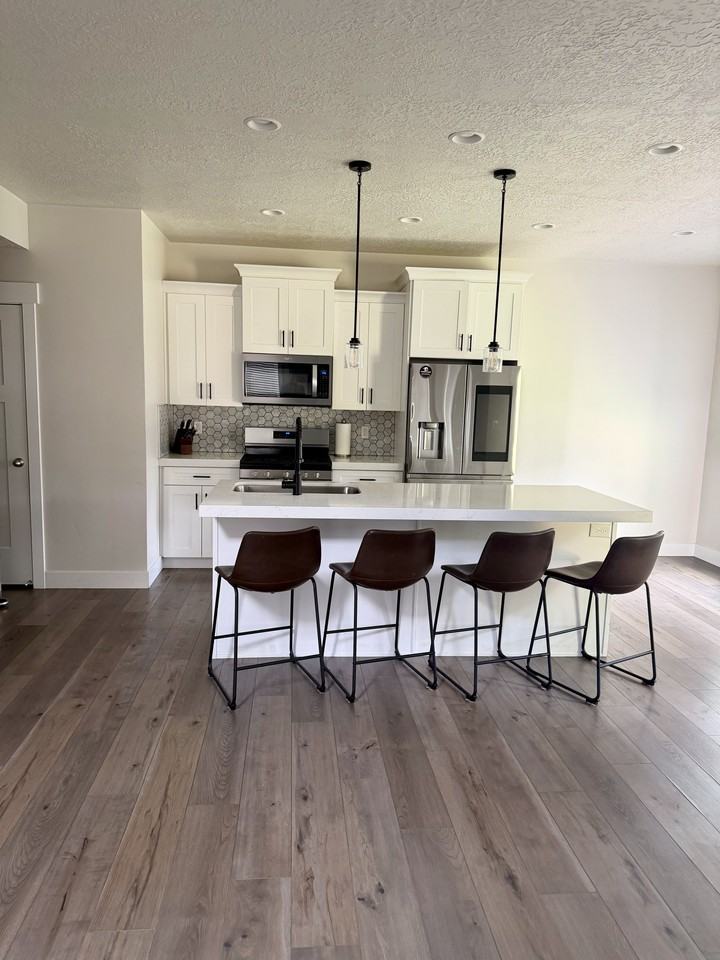 603 Mill Farm Ct - Photo 5 of 18