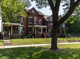 featured image of 262 W Grand Blvd #262