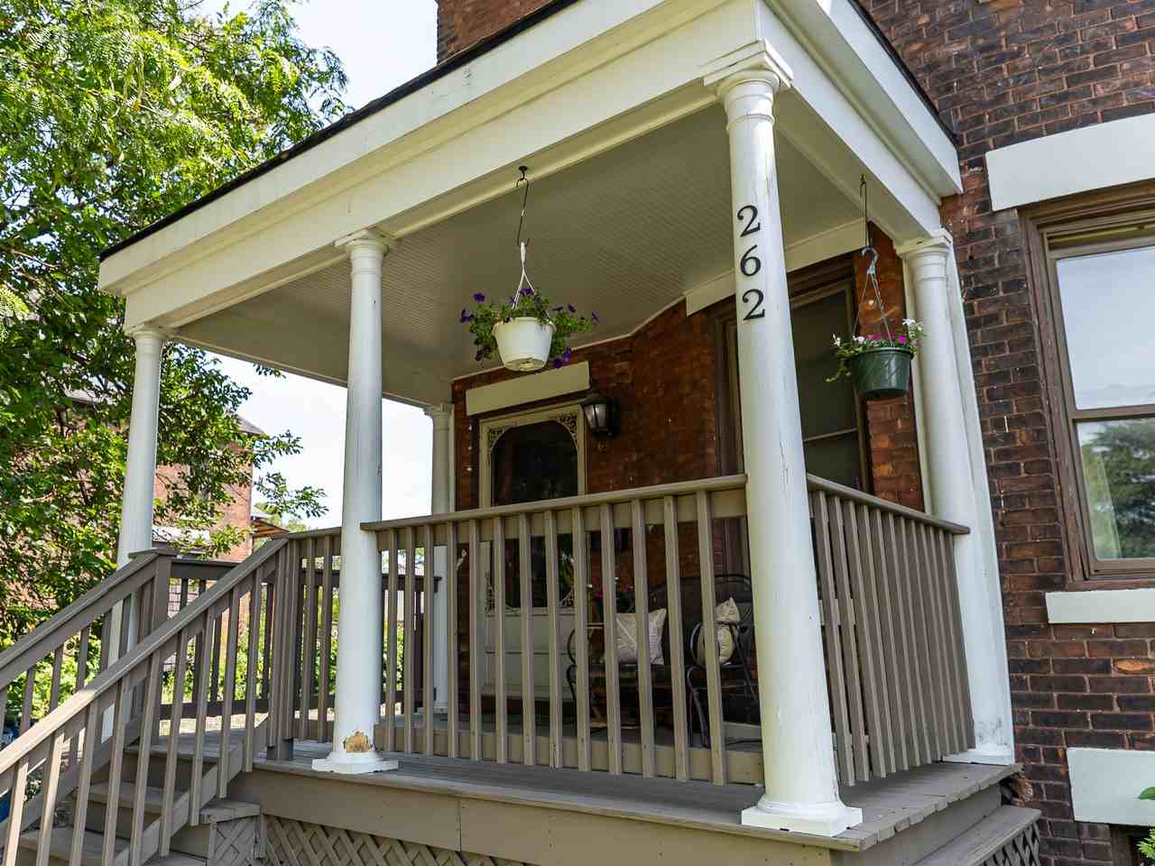 262 W Grand Blvd #2 - Photo 3 of 50