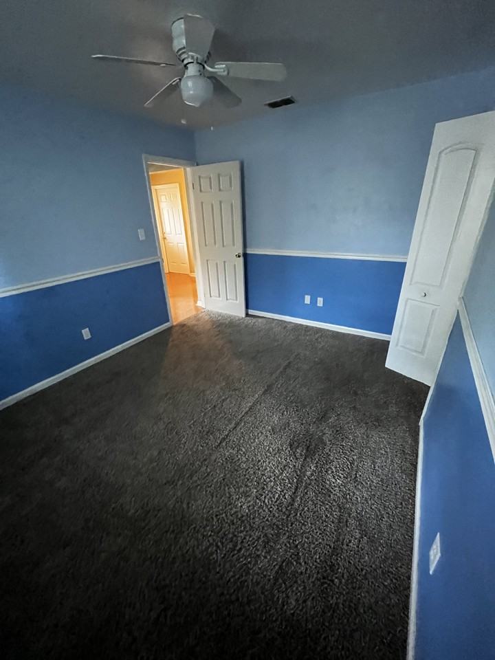 7114 Towner Trce - Photo 4 of 10