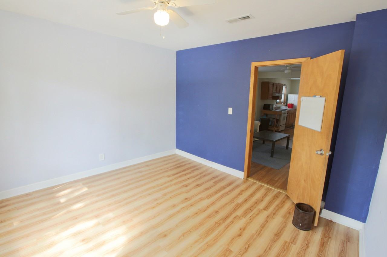 923 S Aberdeen St #2 - Photo 7 of 19