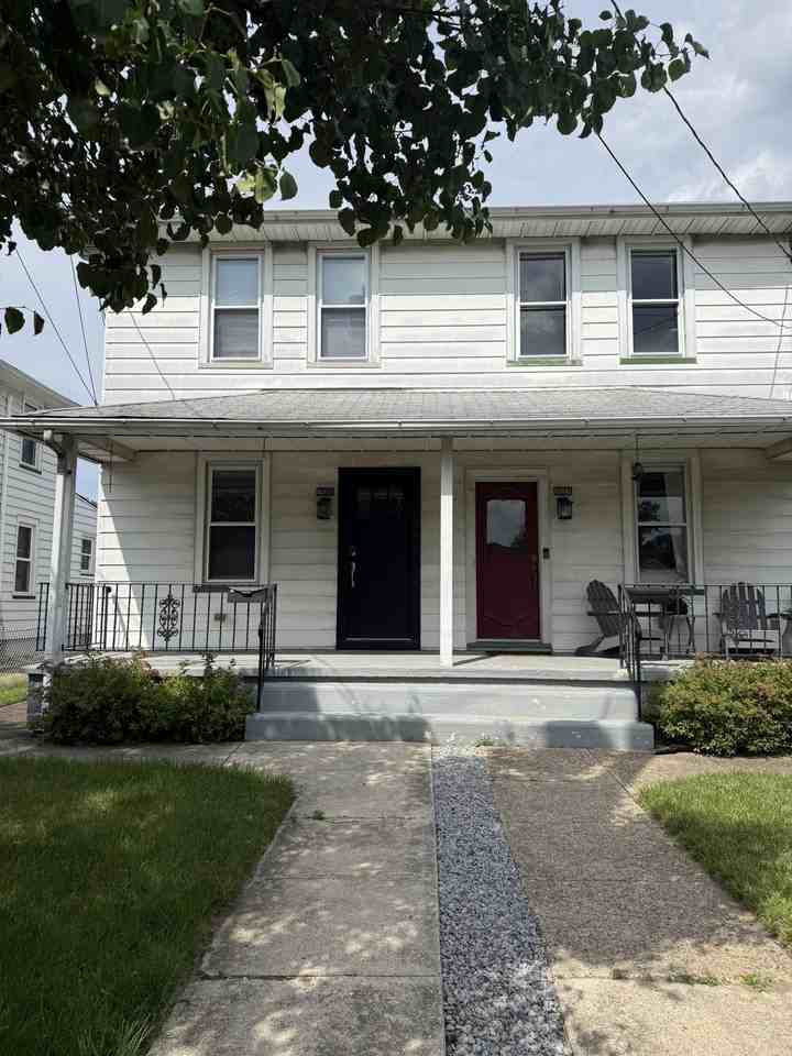 205 Arch St #NA - Photo 2 of 35