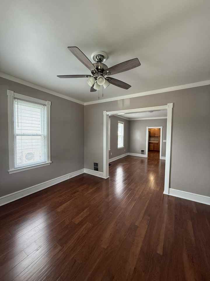 205 Arch St #NA - Photo 5 of 35