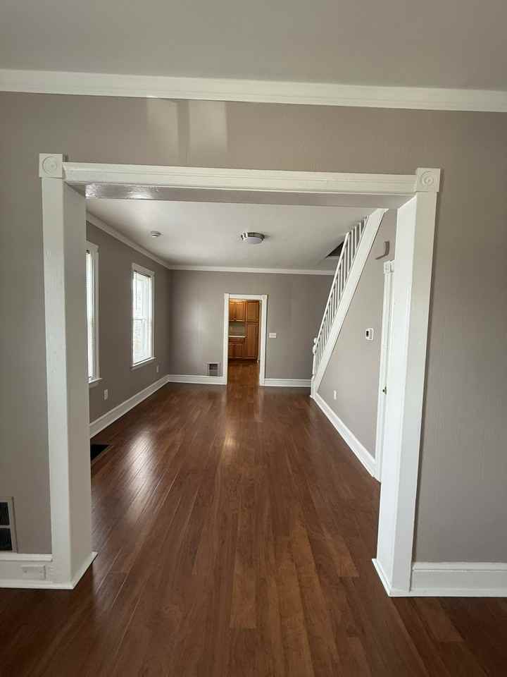 205 Arch St #NA - Photo 7 of 35