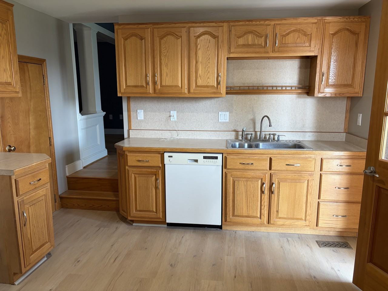300 E Main St #NA - Photo 3 of 9