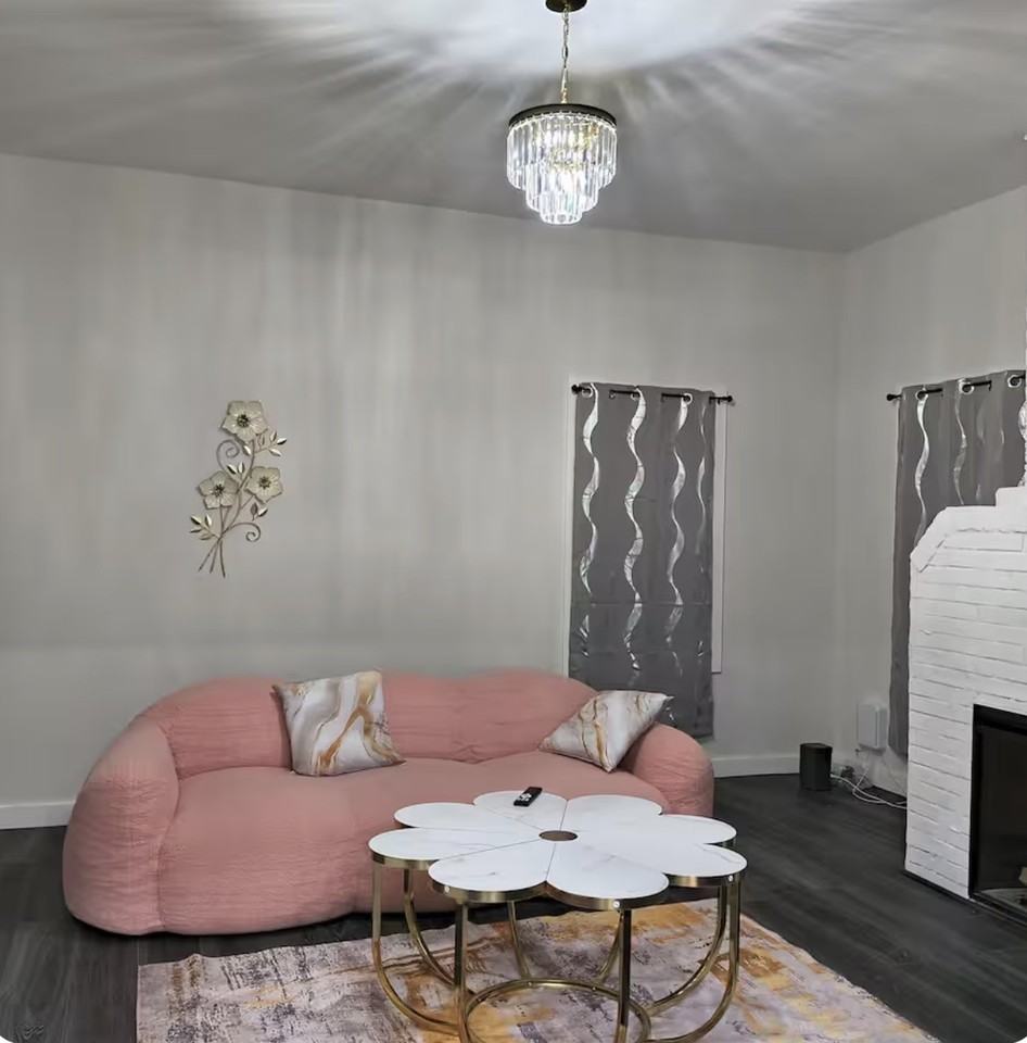 401 S Cherry St #3 - Photo 4 of 5