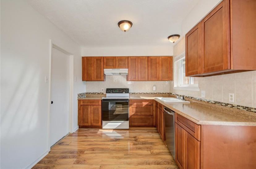 15811 Boonridge Rd #NA - Photo 4 of 20