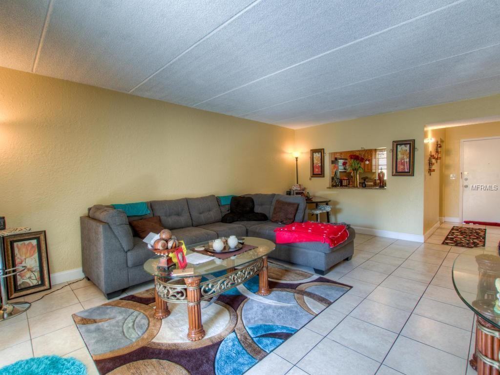2835 Somerset Park Dr #204 - Photo 4 of 8