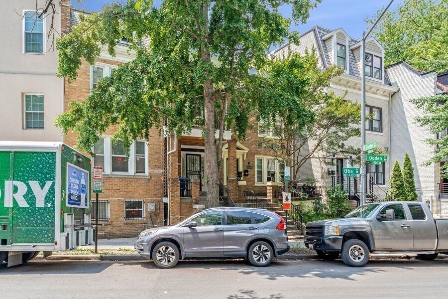 1502 Ogden St Nw - Photo 4 of 38