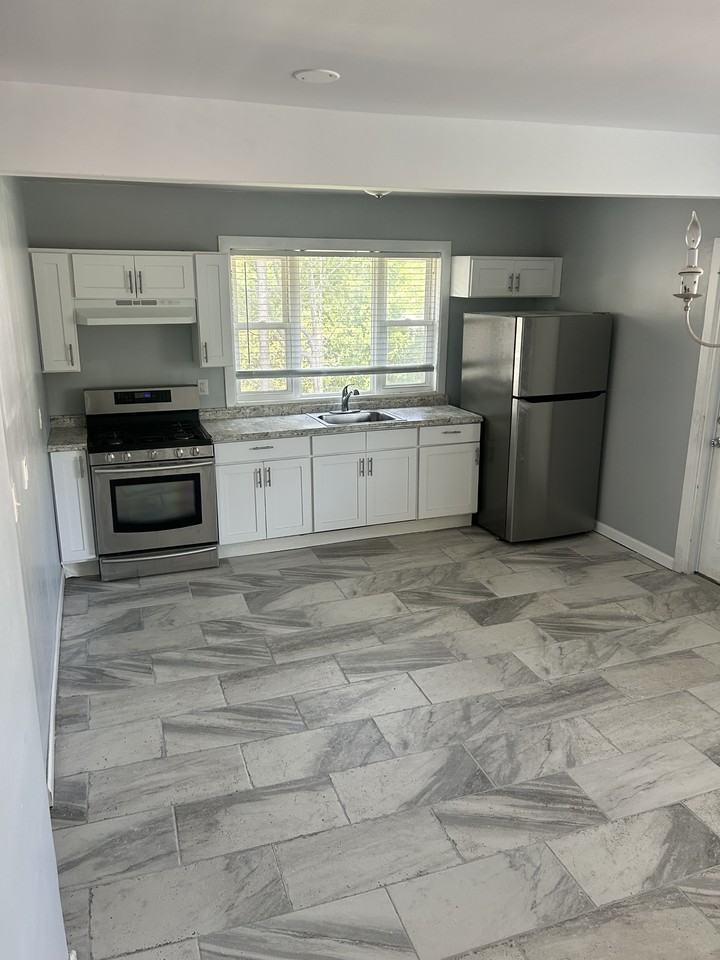 118 Warrenton Ave #2 - Photo 3 of 19