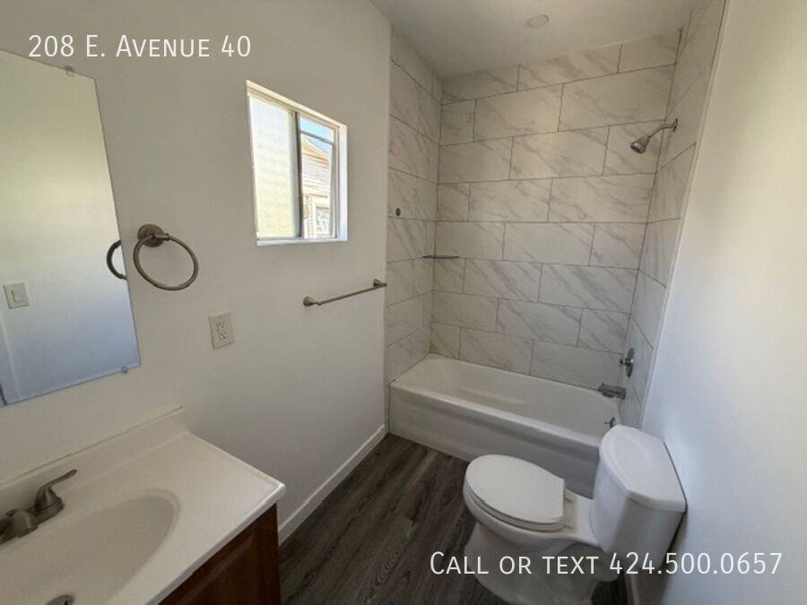 208 E Avenue 40 - Photo 5 of 10