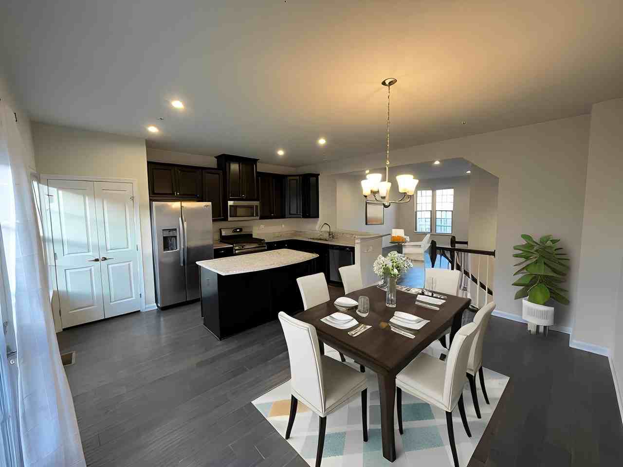 5816 Rochefort St #NA - Photo 6 of 23