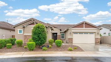 featured image of 203 E Birchwood Pl