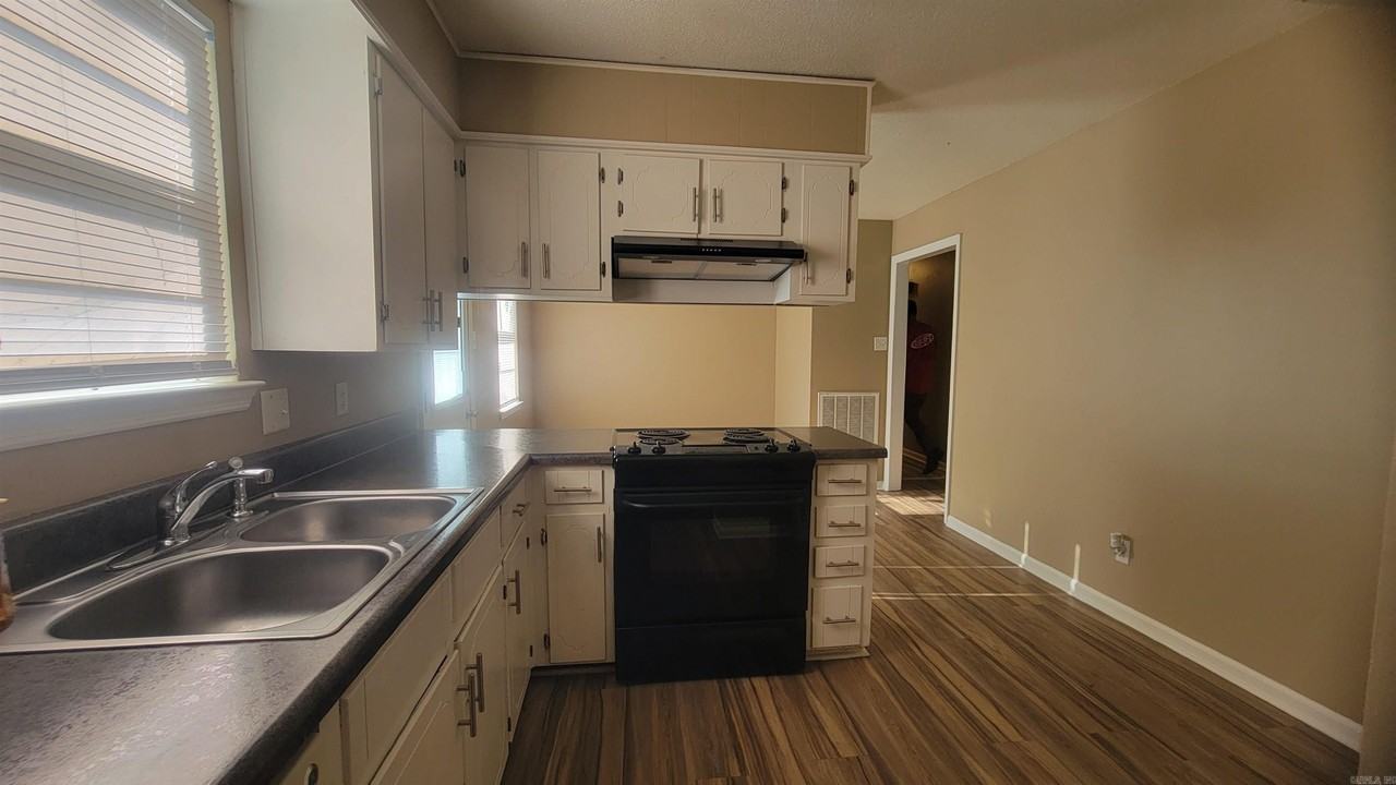 17722 Michael Todd Ln - Photo 7 of 30