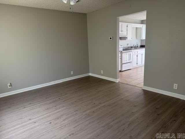 509 Sw 4th St - Photo 4 of 14