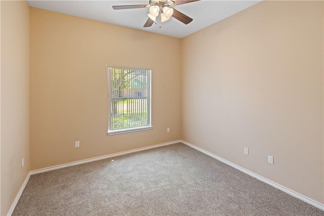 6518 Purplewing Dr - Photo 5 of 18