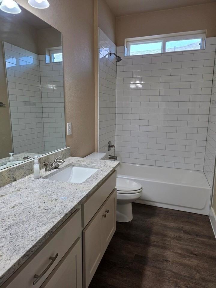 227 Dudley Way - Photo 6 of 26