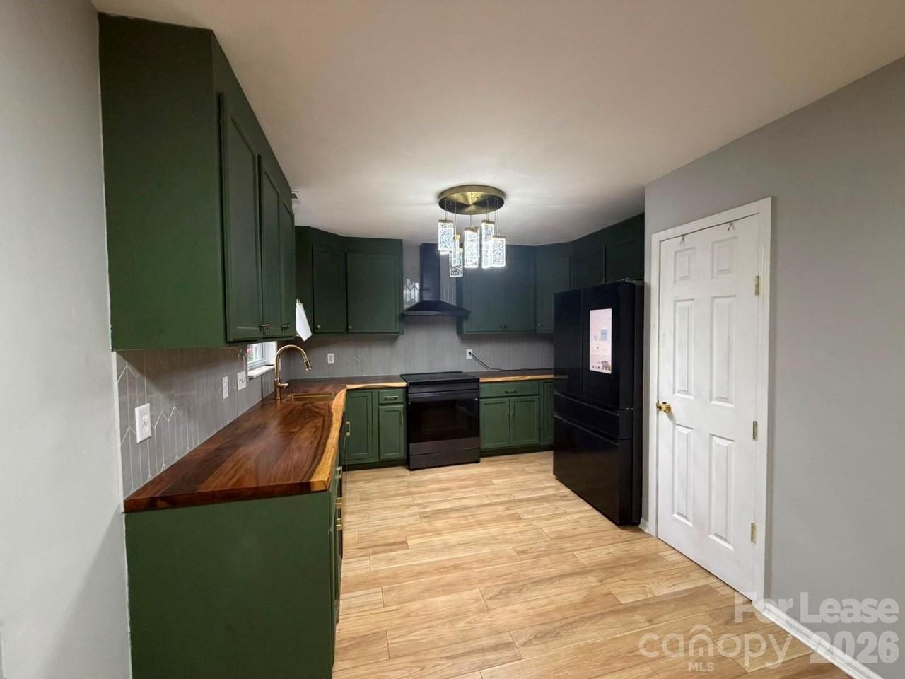 6105 Old Corral St - Photo 4 of 23