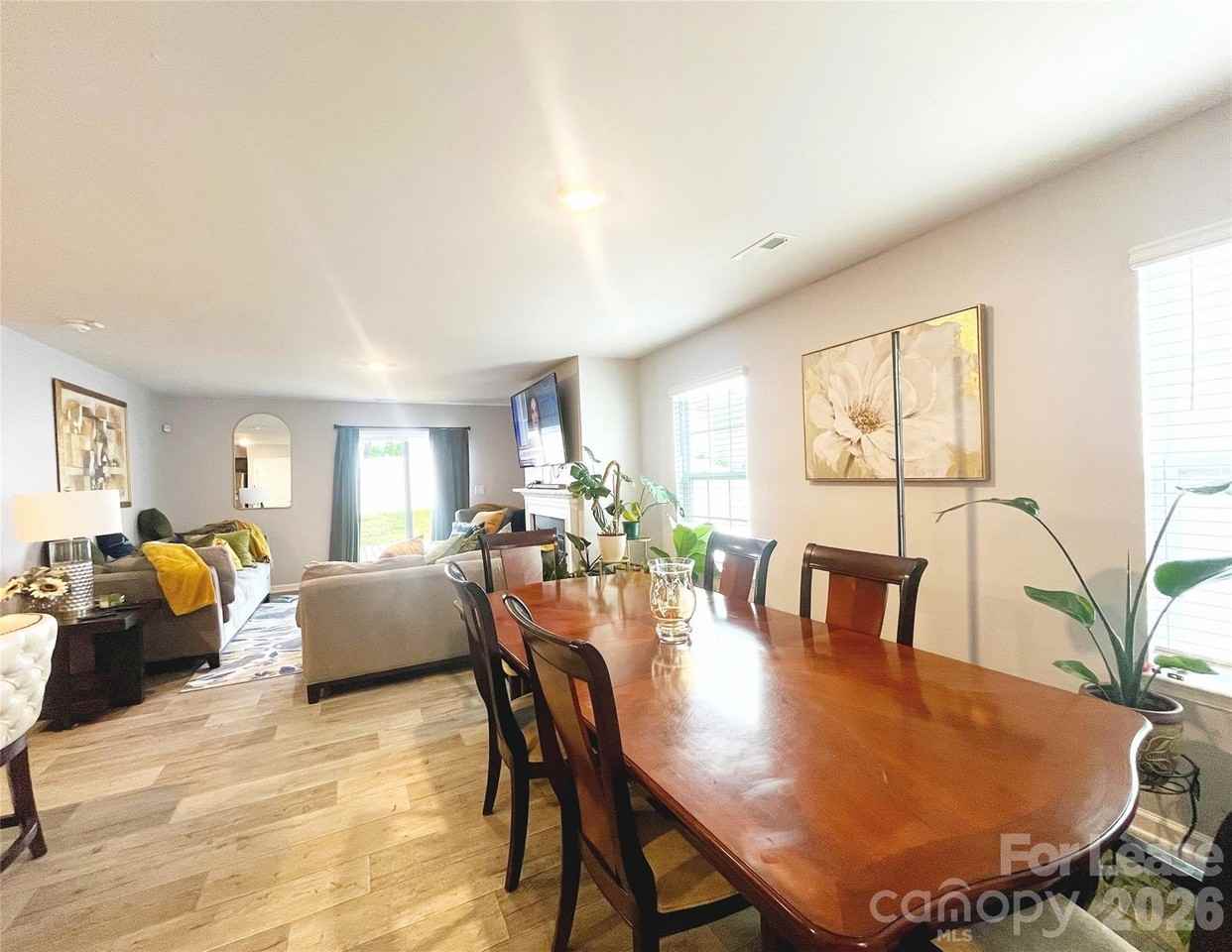 3044 Winesap Dr - Photo 5 of 15