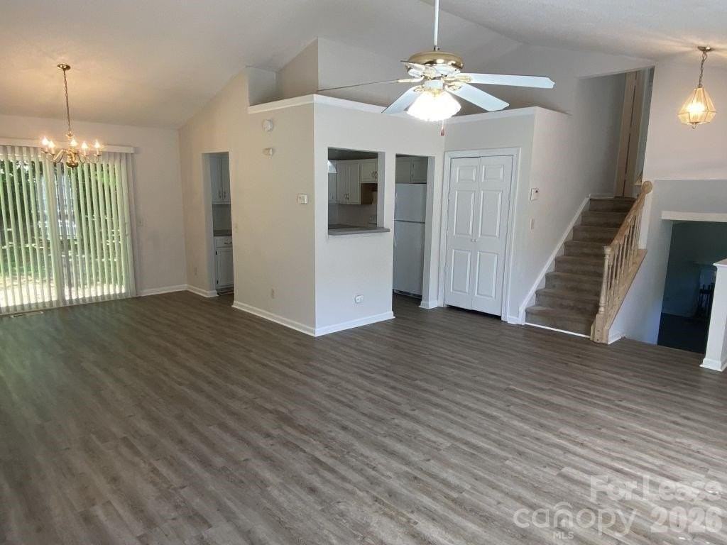 3122 Periwinkle Ct - Photo 4 of 27