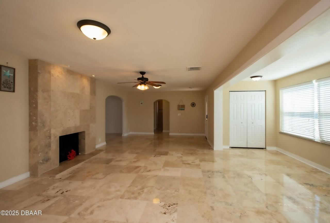 131 Minerva Rd - Photo 6 of 21