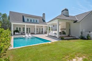 featured image of 230 N Splash Dr