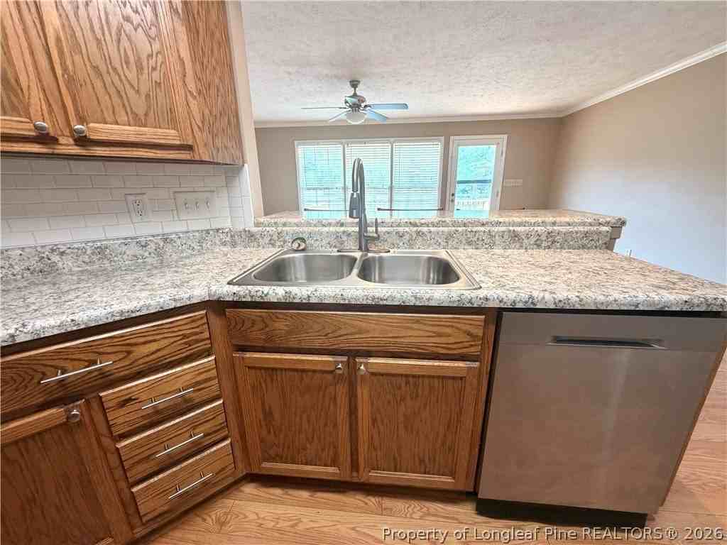 1018 Brisson Rd - Photo 6 of 30
