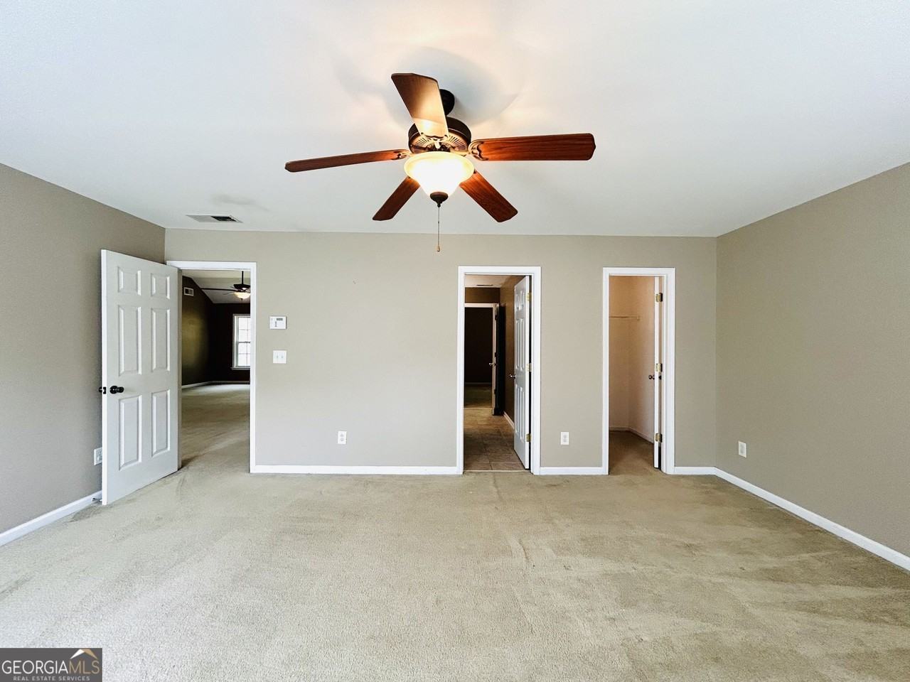 7613 Cedar Grove Ct - Photo 7 of 17