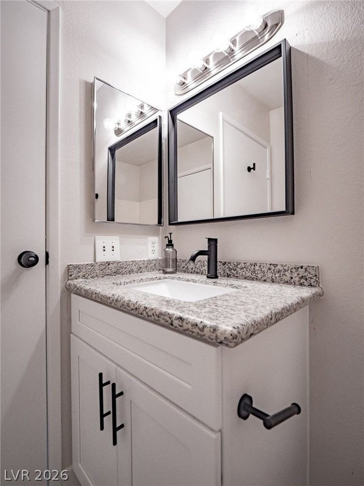 817 Mantis Way #2 - Photo 3 of 33