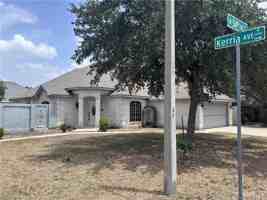 featured image of 3618 N 34th Ln