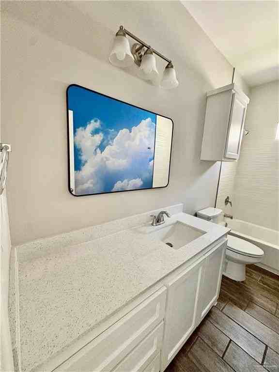 3308 Wolf Creek Avenue #1 - Photo 5 of 8