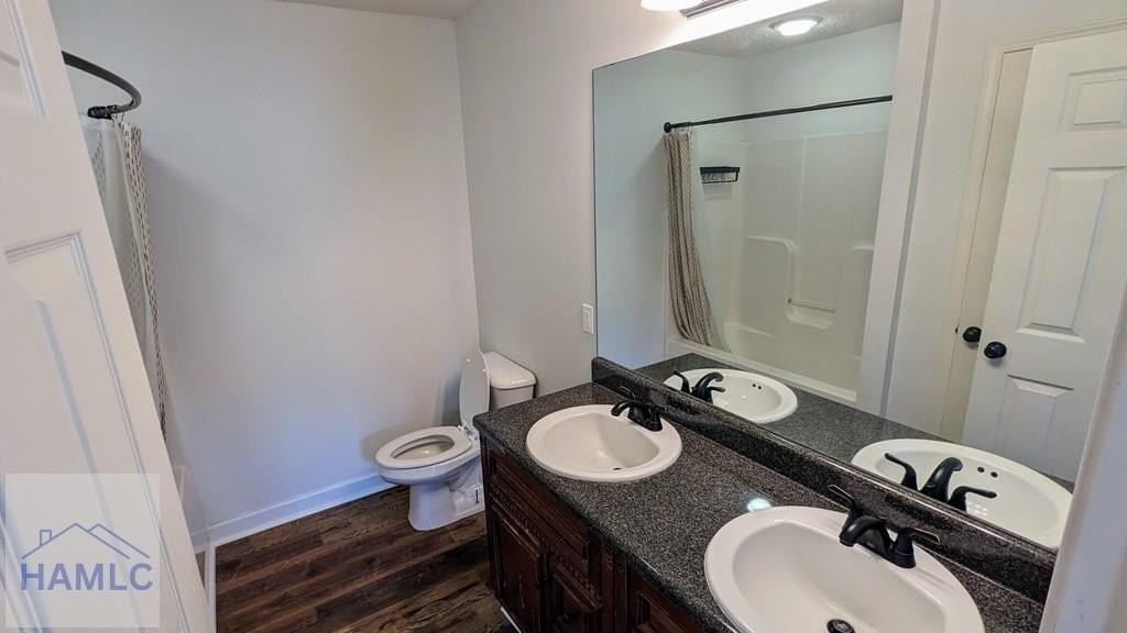 605 Atkinson Dr - Photo 4 of 11