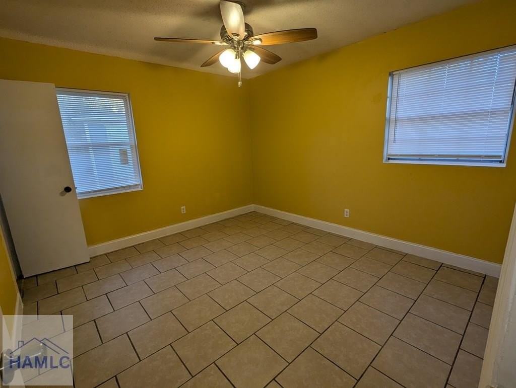599 Olive St - Photo 7 of 15