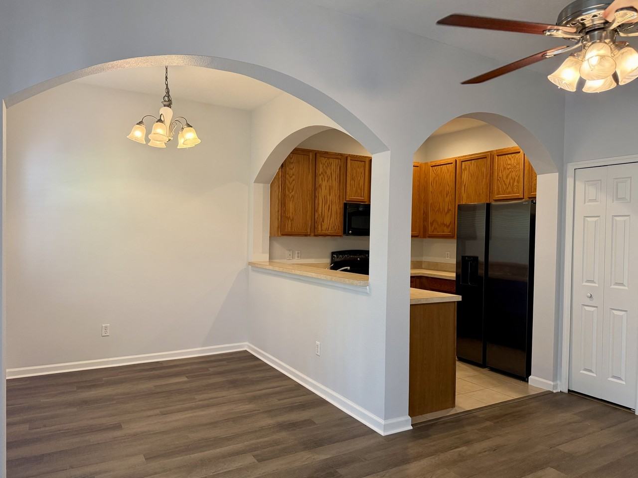 823 Pine Pointe Ln #1 - Photo 5 of 22