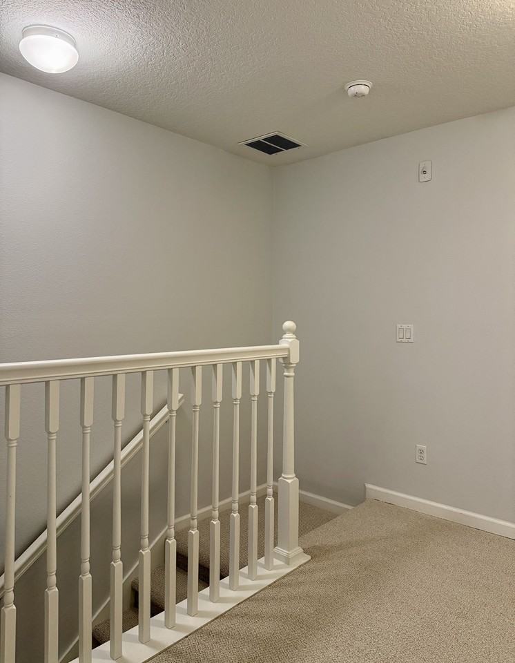 823 Pine Pointe Ln #1 - Photo 7 of 22