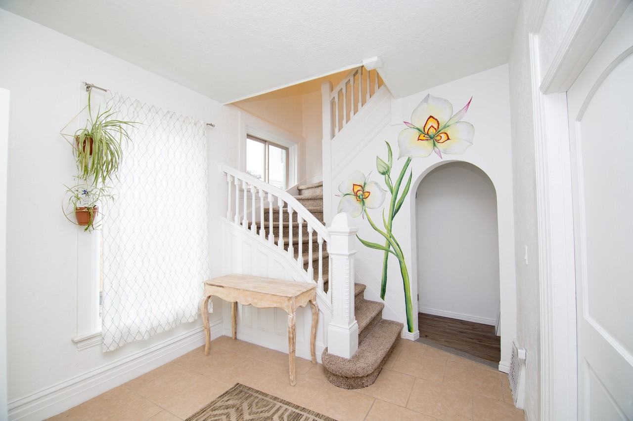 2535 Adams Ave #4 - Photo 3 of 40